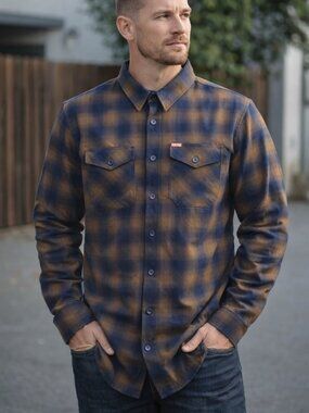 Dixxon Eddie Flannel Mens Blue Brown Plaid Button Up Shirt L/S Streetwear Medium